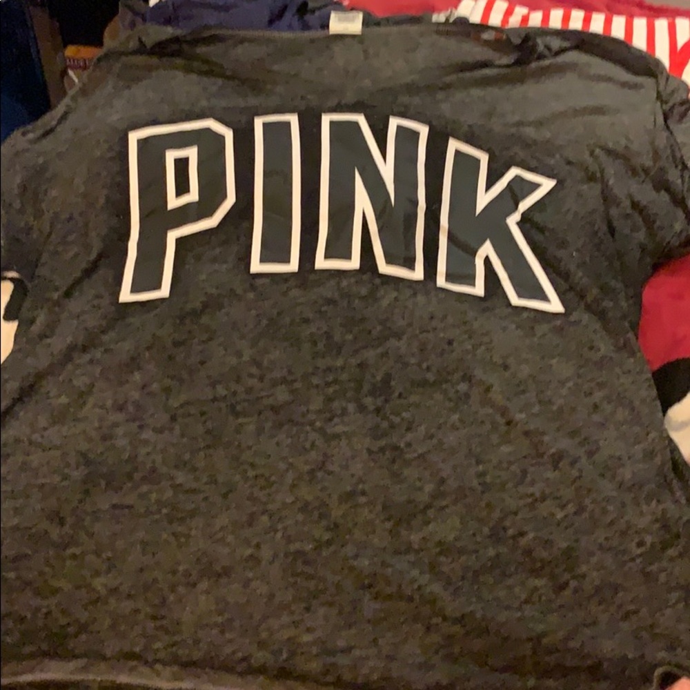 Victoria’s Secret PINK tshirt